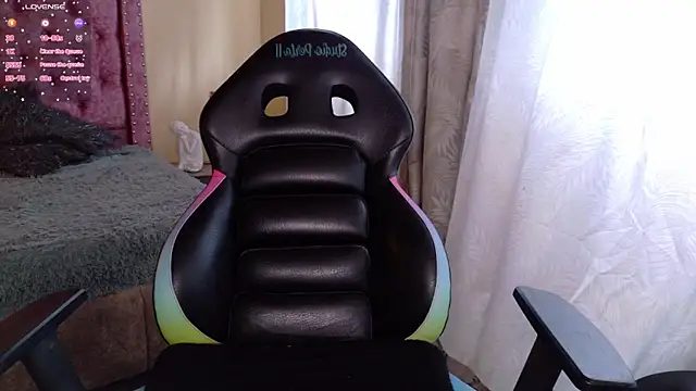 Snapshot of sweet__thang chatting on October 28, 3:25 pm sweet  thang online show from October 28, 3:25 pm