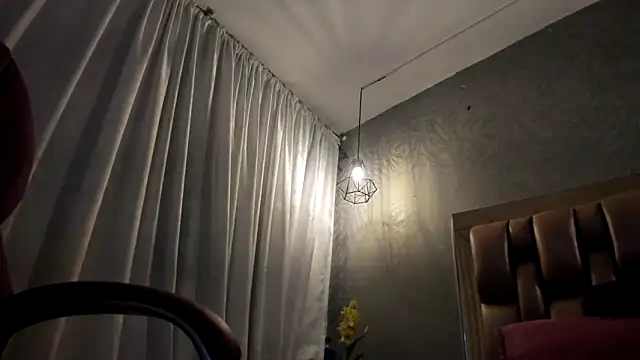 ANA-BULLOCK- online show from January 18, 11:58 am