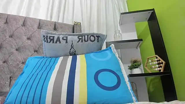 ANA-BULLOCK- online show from February 10, 11:47 am