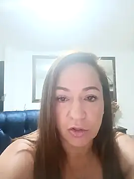 weet Evans    online show from September 18, 11:18 pm