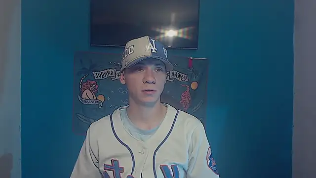 Snapshot of Burperking420_ chatting on February 14, 6:15 pm Burperking420 online show from February 14, 6:15 pm