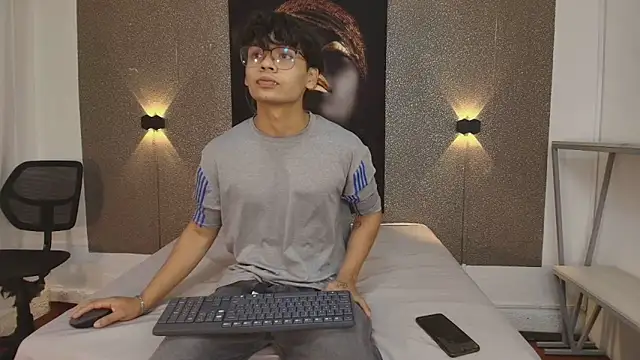 Snapshot of Draco_collins chatting on March 13, 3:22 am Draco collins online show from March 13, 3:22 am