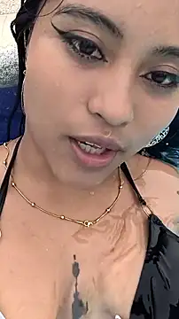 bella warzon online show from May 16, 9:57 pm