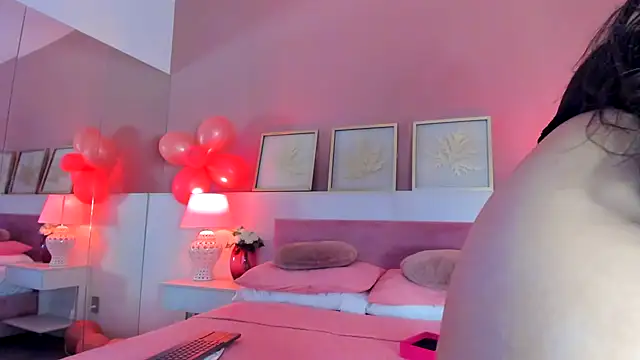 Emma  1 online show from October 13, 3:39 am