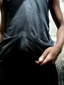 2BigBlacxxx online show from April 3, 1:25 am