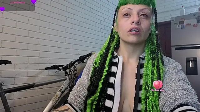 freyaa sorcerees online show from September 14, 2:54 am