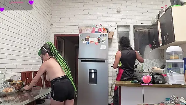 freyaa sorcerees online show from October 5, 6:39 pm