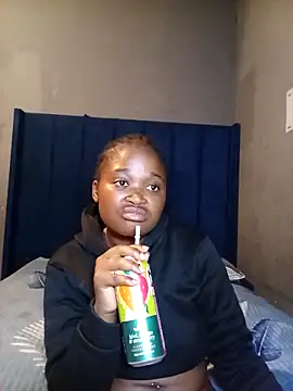 SexyShybarbie online show from November 14, 10:40 pm