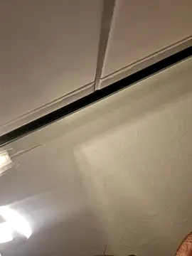 Snapshot of Smokeym123 chatting on December 19, 6:09 am Smokeym123 online show from December 19, 6:09 am