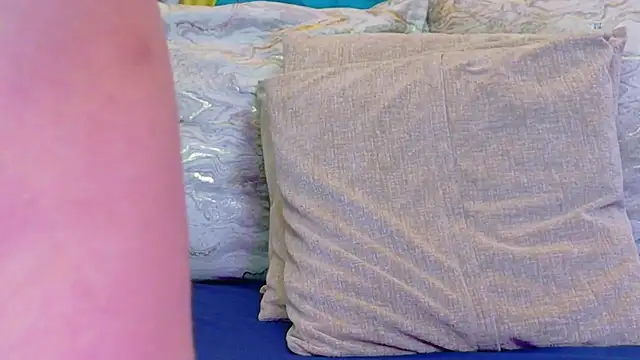 Snapshot of CataStones chatting on March 31, 7:36 pm CataStones online show from March 31, 7:36 pm