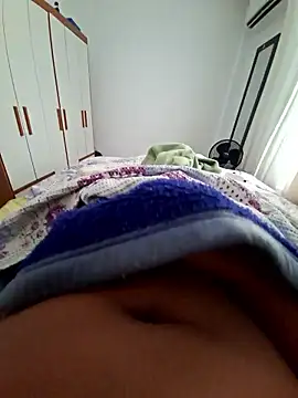 Snapshot of pocahontasjr chatting on January 13, 4:34 pm pocahontasjr online show from January 13, 4:34 pm