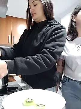 Seet Hanna online show from January 7, 8:33 pm