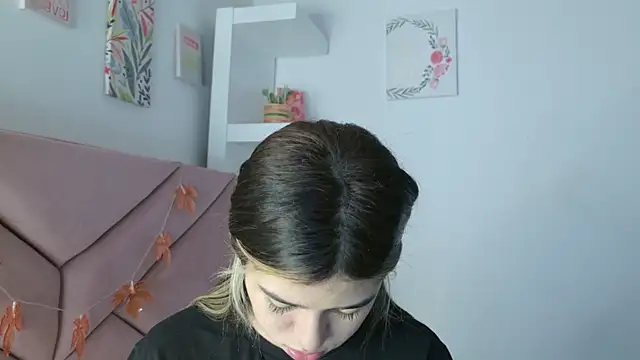 eva sin18 online show from September 15, 11:16 pm