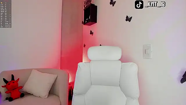 Snapshot of Kendramillerr_1 chatting on October 4, 1:03 am Kendramillerr 1 online show from October 4, 1:03 am