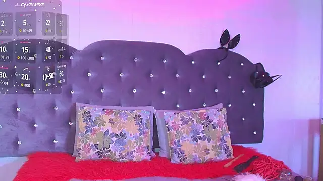 Lia Valmont online show from November 20, 12:16 pm