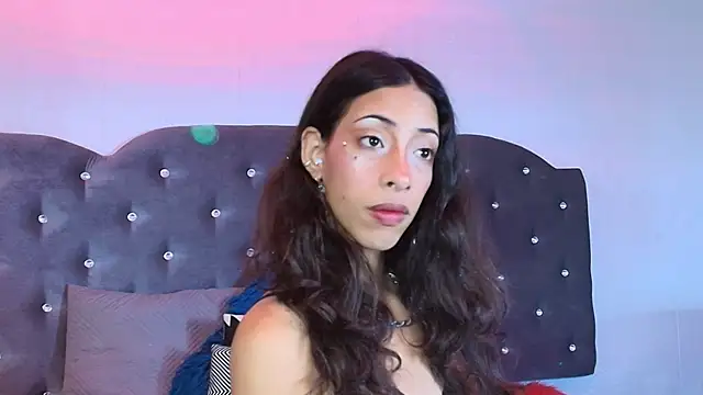 Lia Valmont online show from February 5, 12:54 pm