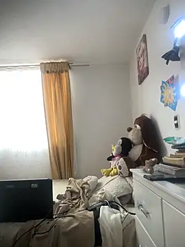 VictoriaGerard Pink online show from October 18, 7:03 pm