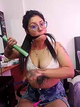 DaniPoison online show from October 19, 6:19 pm