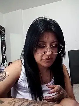 DaniPoison online show from December 17, 11:11 pm