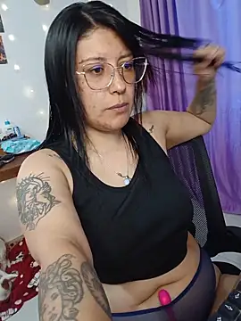 DaniPoison online show from May 19, 5:52 pm
