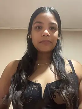 exoticutie online show from March 19, 6:46 am