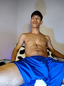 Snapshot of dareck_18 chatting on March 23, 11:09 pm dareck 18 online show from March 23, 11:09 pm