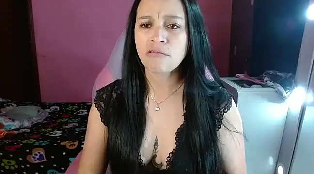 Snapshot of Selene_mixx chatting on March 22, 11:09 pm Selene mixx online show from March 22, 11:09 pm