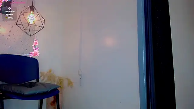 alexsandra kiss online show from September 19, 11:22 am