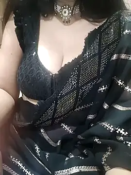 hot-bhabhi-hot online show from February 6, 6:33 pm