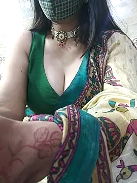 hot-bhabhi-hot online show from February 11, 7:30 pm