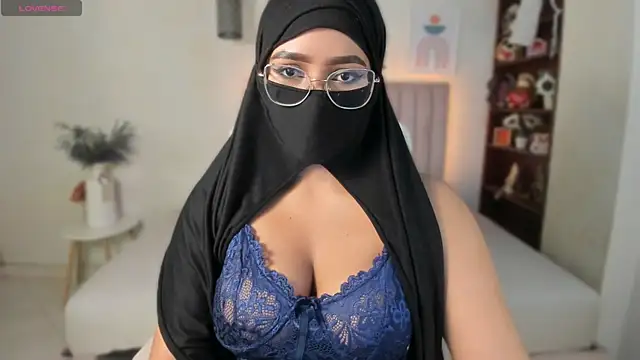 Sasha Anaan online show from January 19, 3:32 am