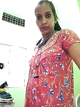 Hotty-Nidhi online show from March 12, 2:23 pm