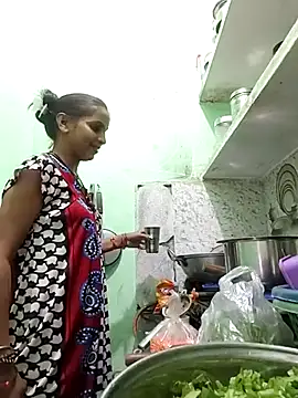 Hotty-Nidhi online show from October 27, 4:49 am