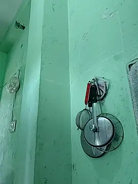 Hotty-Nidhi online show from March 28, 4:56 am