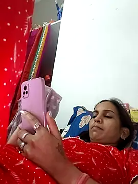 Hotty-Nidhi online show from April 1, 4:24 am