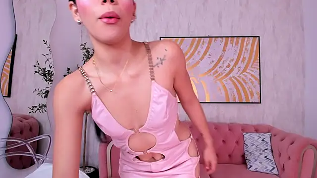 Snapshot of Krissi_latore chatting on September 24, 12:41 pm Krissi latore online show from September 24, 12:41 pm