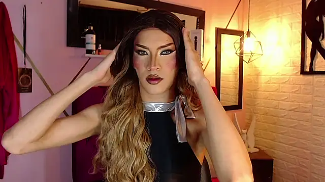 Snapshot of agatha_rodriguez chatting on March 10, 2:00 pm agatha rodriguez online show from March 10, 2:00 pm