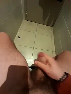 Snapshot of perpignan6659 chatting on February 26, 5:50 am perpignan6659 online show from February 26, 5:50 am