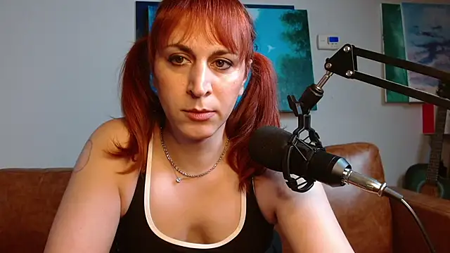 ChewyCandy online show from October 29, 11:50 pm