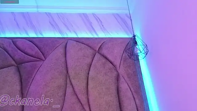 Kanela miller  online show from February 5, 12:10 pm