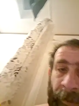 Snapshot of mayg chatting on March 31, 9:10 am mayg online show from March 31, 9:10 am