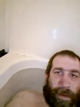 Snapshot of mayg chatting on April 7, 3:51 am mayg online show from April 7, 3:51 am