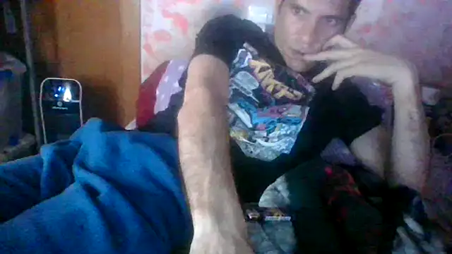 Snapshot of Ricopalote22 chatting on March 15, 12:25 am Ricopalote22 online show from March 15, 12:25 am