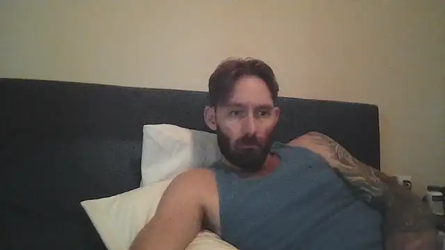 whowantsacreampie online show from October 1, 12:00 pm