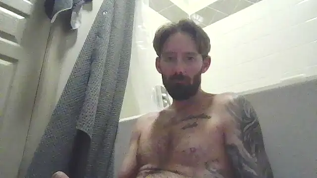 Snapshot of whowantsacreampie chatting on November 27, 1:02 pm whowantsacreampie online show from November 27, 1:02 pm