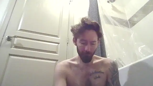 Snapshot of whowantsacreampie chatting on December 17, 1:50 pm whowantsacreampie online show from December 17, 1:50 pm