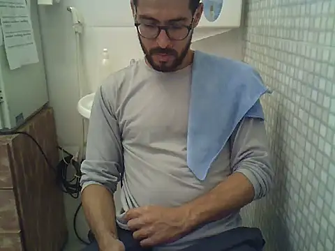 pdasgyn online show from October 8, 1:09 pm