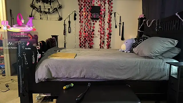 KinkyBratandDaddy online show from March 18, 2:15 am