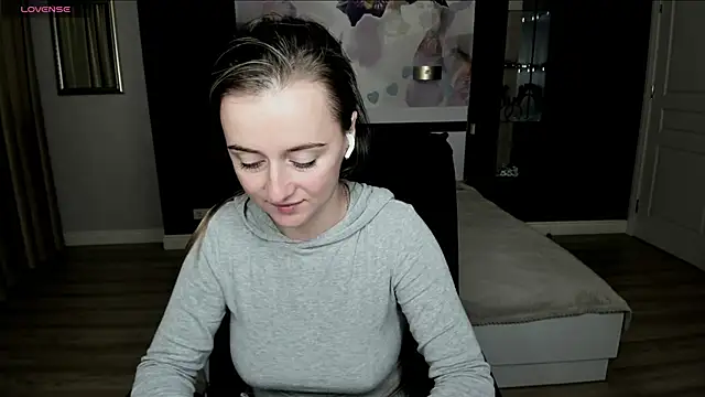 Snapshot of StasyStew chatting on October 5, 9:13 pm StasyStew online show from October 5, 9:13 pm