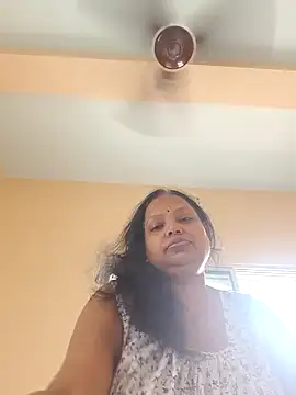 Snapshot of Arohi35 chatting on March 10, 4:06 am Arohi35 online show from March 10, 4:06 am